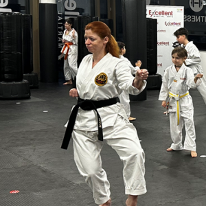 Karate, Kinder Karate, Kindergarten Kinder, Jugendliche, Erwachsenen Karate, Lebensschule, Lifeskills, Kampfsport, Karate Training, Selbstverteidigung, Krav Maga, Zürich, Dübendorf, Fällanden, Uster, Wallisellen, Dietlikon, Selbstschutz, Karate, Kung Fu, Judo, Erwachsenen Selbstverteidigung, 8600, 8001, 8117, 8606, Volketswil, Kampfkunst, Kampfsport, 8304, 8605, Krav Maga 360, Bruce Lee, Chuck Norris, Mobbing, Stop Mobbing, Kindergeburtstag, Kampfkunst Party, Aroha, Fitness, QiGong, Qi-Gong, Taichi, Arnis, MMA, JuJitsu, Brasilien JuJitsu, Ferien Camps, Shitoryu, Shukokai, Shitokai, Gojryu, Shotokan, Wadoryu, Kyusho, Kyusho Jitsu, Dillman, Paul Bowman, Pressure Points, Basel, Solothurn, Bern, Schweiz, Switzerland, Wild Goose Qigong, Dayan, Mixed Martial Arts, Probestunde, Trial Lesson, Online Training,